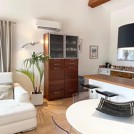 Maisonnette Antelissa à 3 Minutes En Voiture Des Plages Et Du Centre Apartamento *