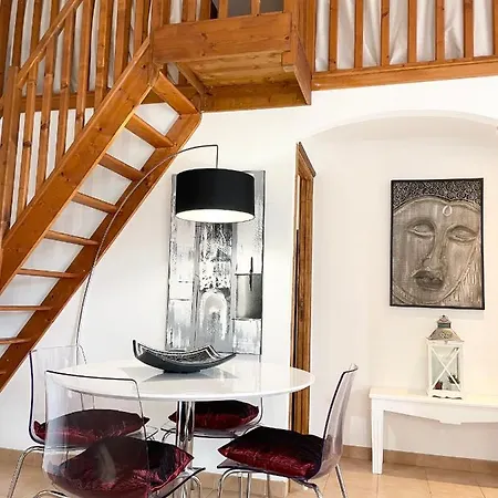 Maisonnette Antelissa à 3 Minutes En Voiture Des Plages Et Du Centre