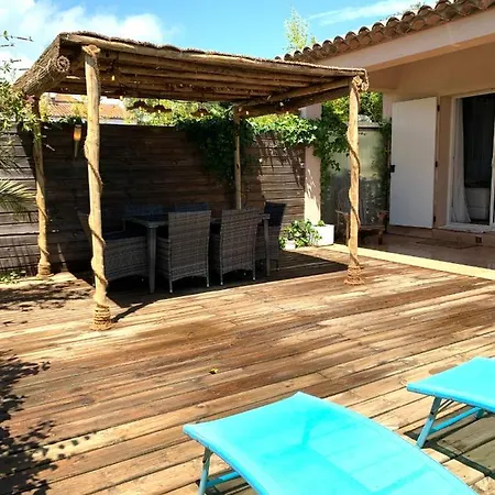 Maisonnette Antelissa à 3 Minutes En Voiture Des Plages Et Du Centre