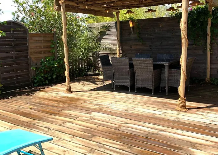 아파트 Maisonnette Antelissa A 3 Minutes En Voiture Des Plages Et Du Centre 쎙뜨호뻬